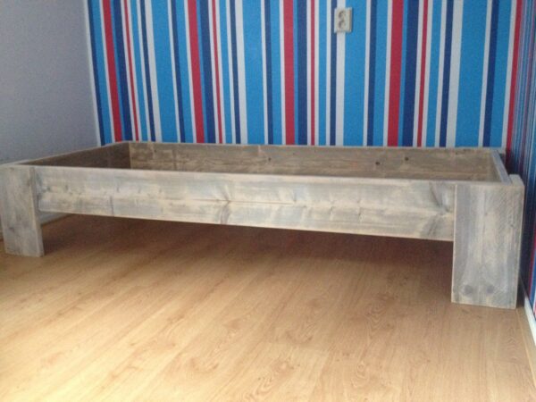 Basic steigerhouten kinderbed - Afbeelding 2