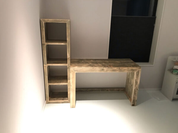Steigerhouten bureau met opbergkast