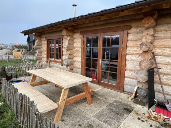 Boomstam picknick tafel van Populieren hout - Afbeelding 3
